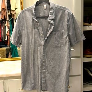 Mens L Lululemon button down dress shirt